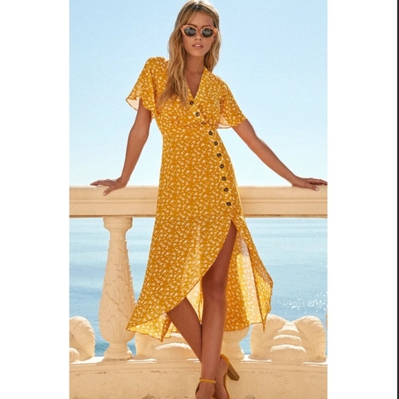 Lulus Midi Dress - Women | Color: Yellow | Size: M - Picture 1 of 5